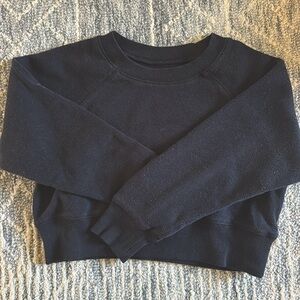 Katie J NYC SIZE S ….black crop sweatshirt perfect condition
